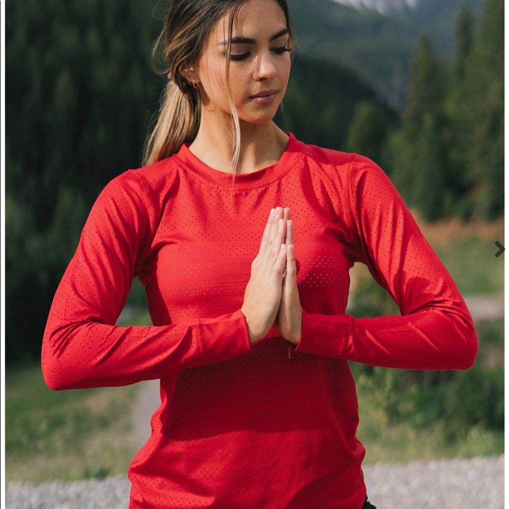 Zyia Chill LS shirt, red, small